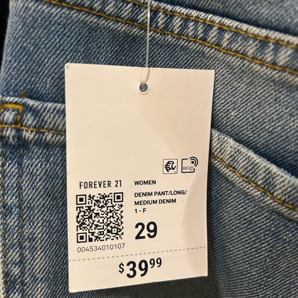 Forever 21 jeans flare - Picture 4 of 4